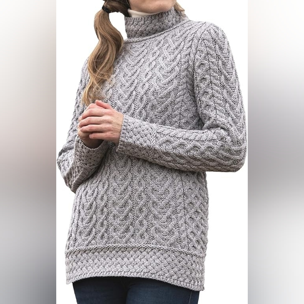Aran Crafts Pullover ❤️ Sweater - Picture 5 of 14